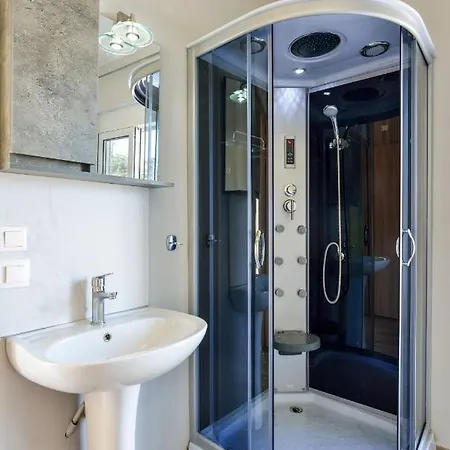 Adorno Pequeno Luxury וילה